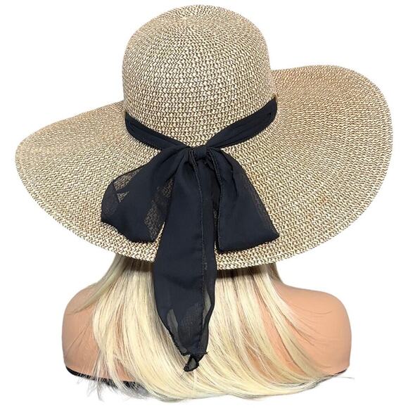 Large Brim Beach Sun Hat With Bow Detail - Picture 8 of 12